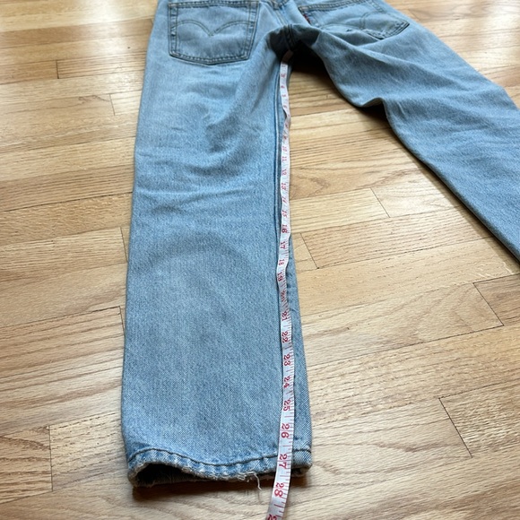 Levi’s 501T Jeans - Picture 7 of 10